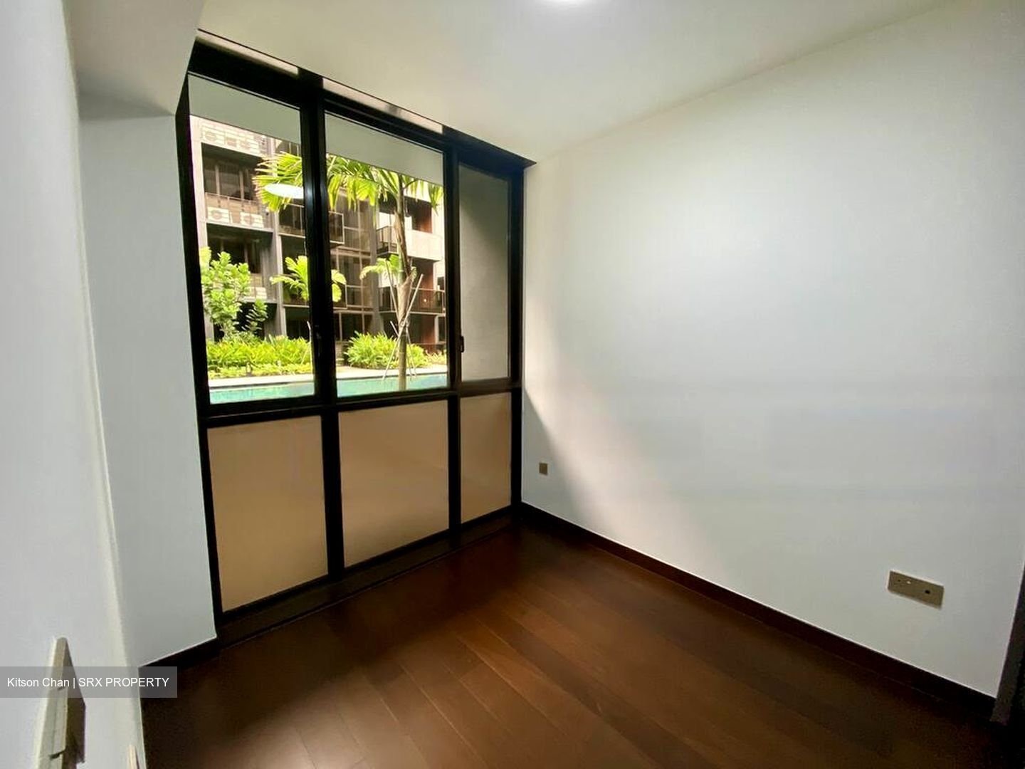 The Commodore (D27), Condominium #468113401